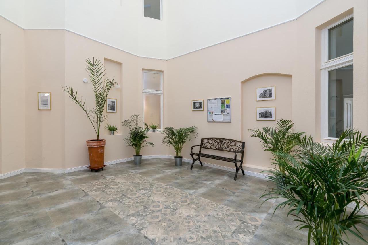 Deluxe Mtp Apartments Matejki By Noclegi Renters بوزنان المظهر الخارجي الصورة