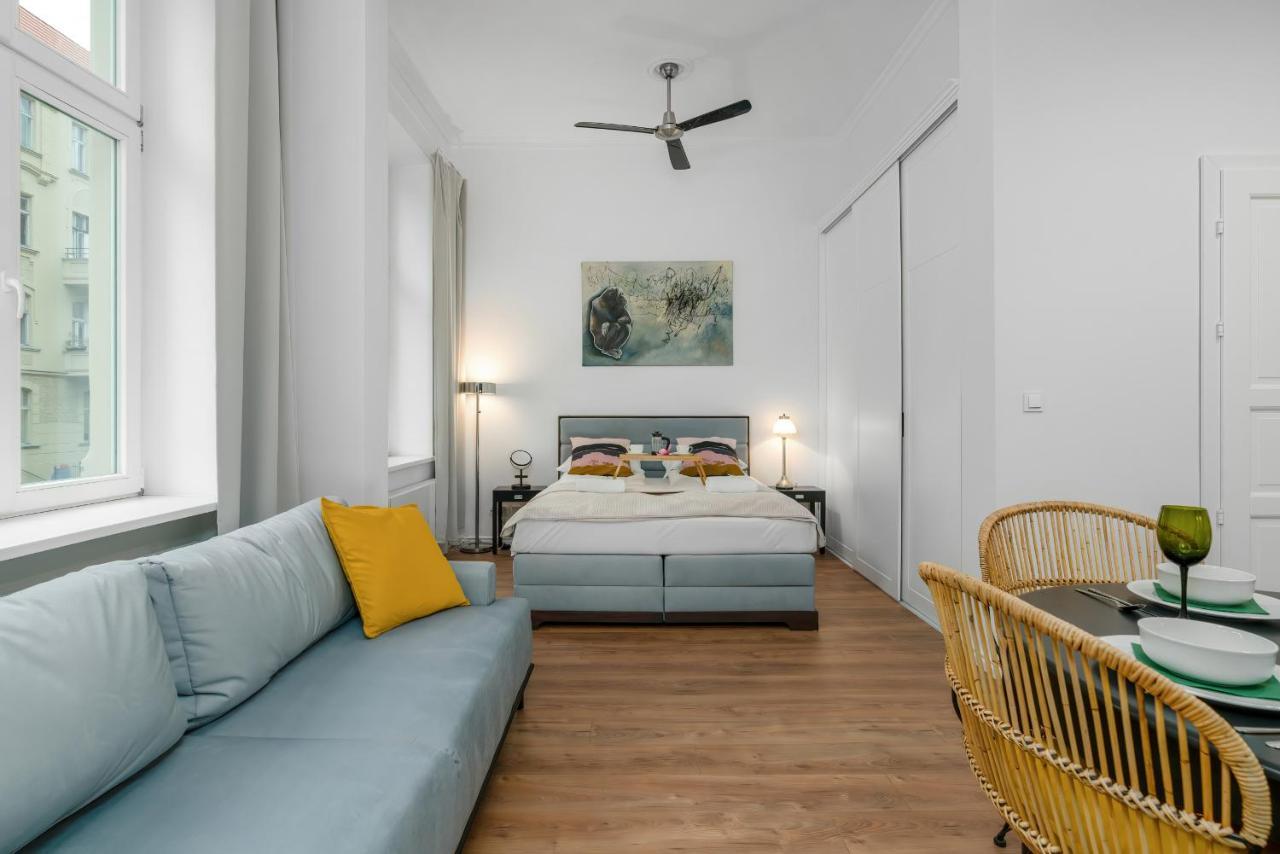 Deluxe Mtp Apartments Matejki By Noclegi Renters بوزنان المظهر الخارجي الصورة