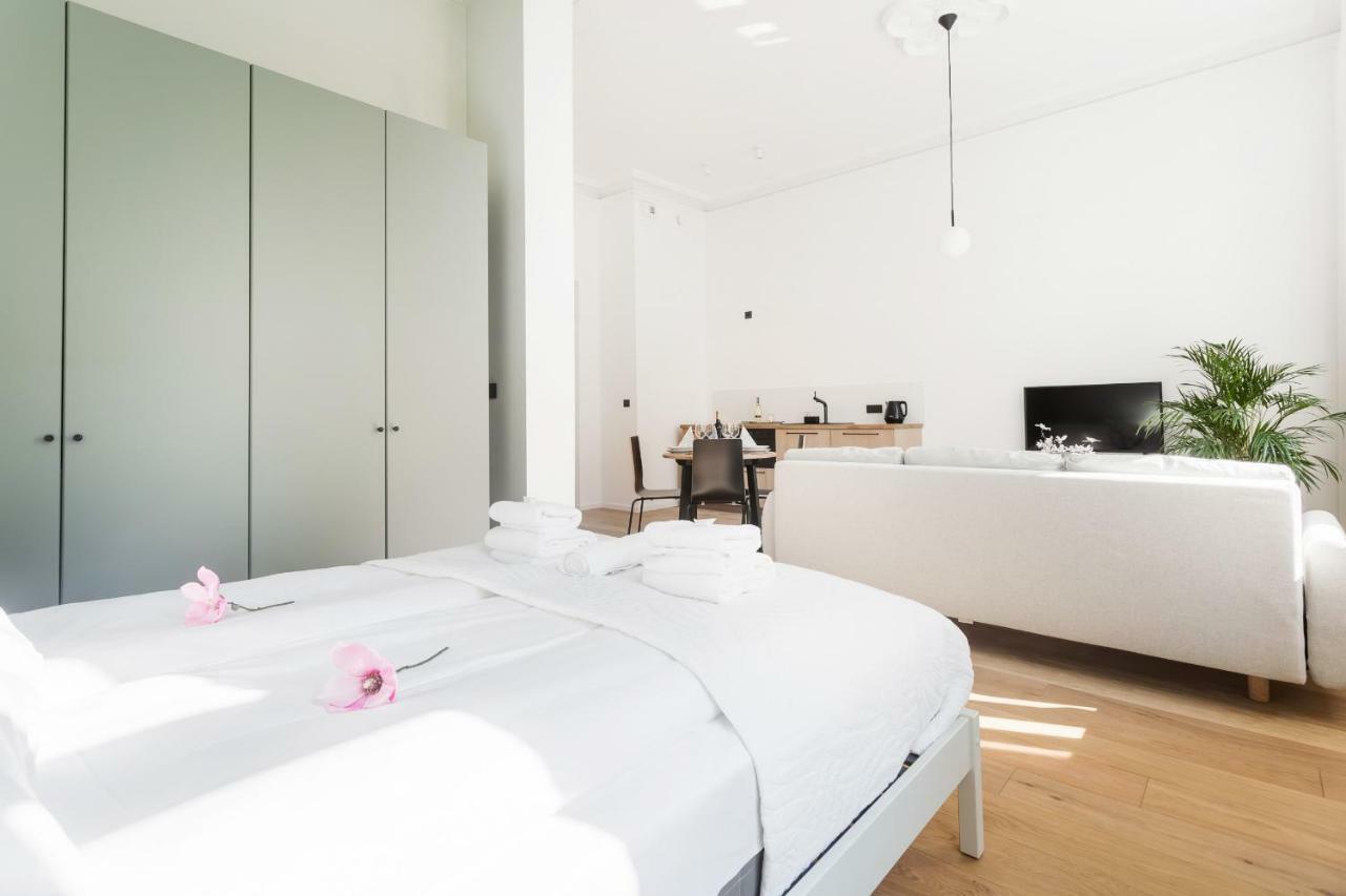 Deluxe Mtp Apartments Matejki By Noclegi Renters بوزنان المظهر الخارجي الصورة